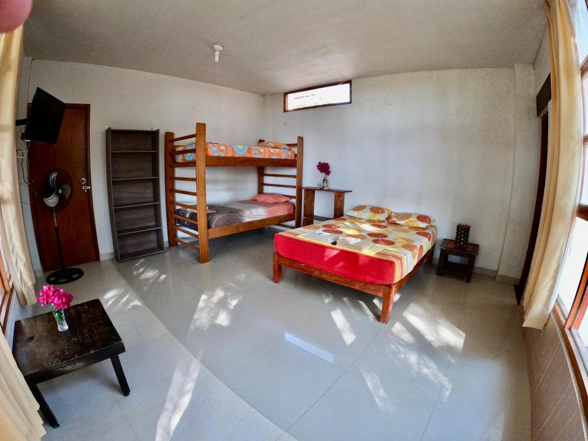 Stone House Mancora Hostel ภายนอก รูปภาพ