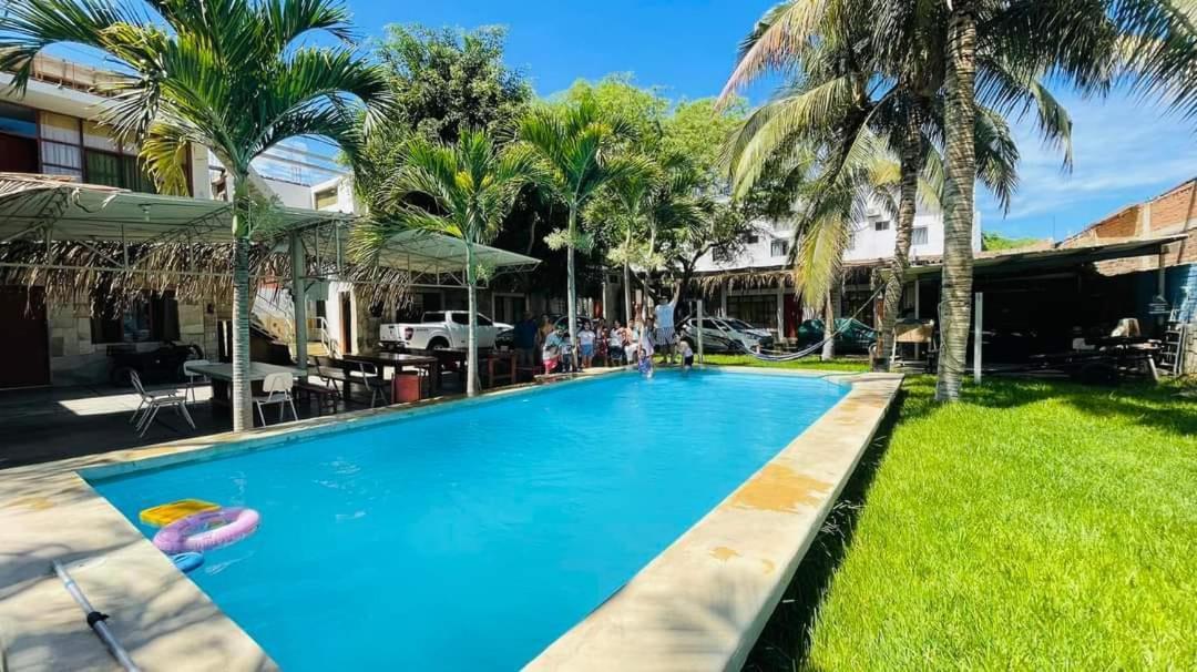 Stone House Mancora Hostel ภายนอก รูปภาพ