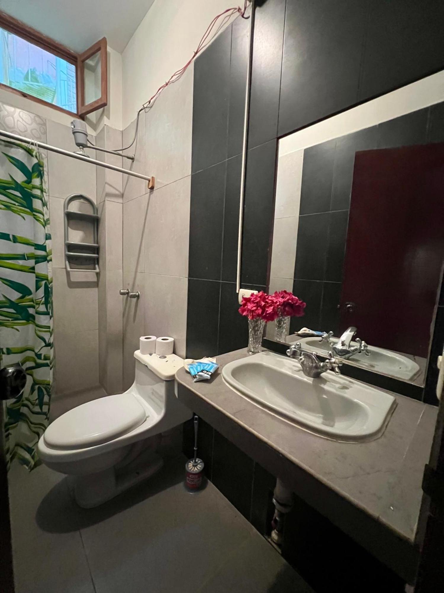 Stone House Mancora Hostel ภายนอก รูปภาพ